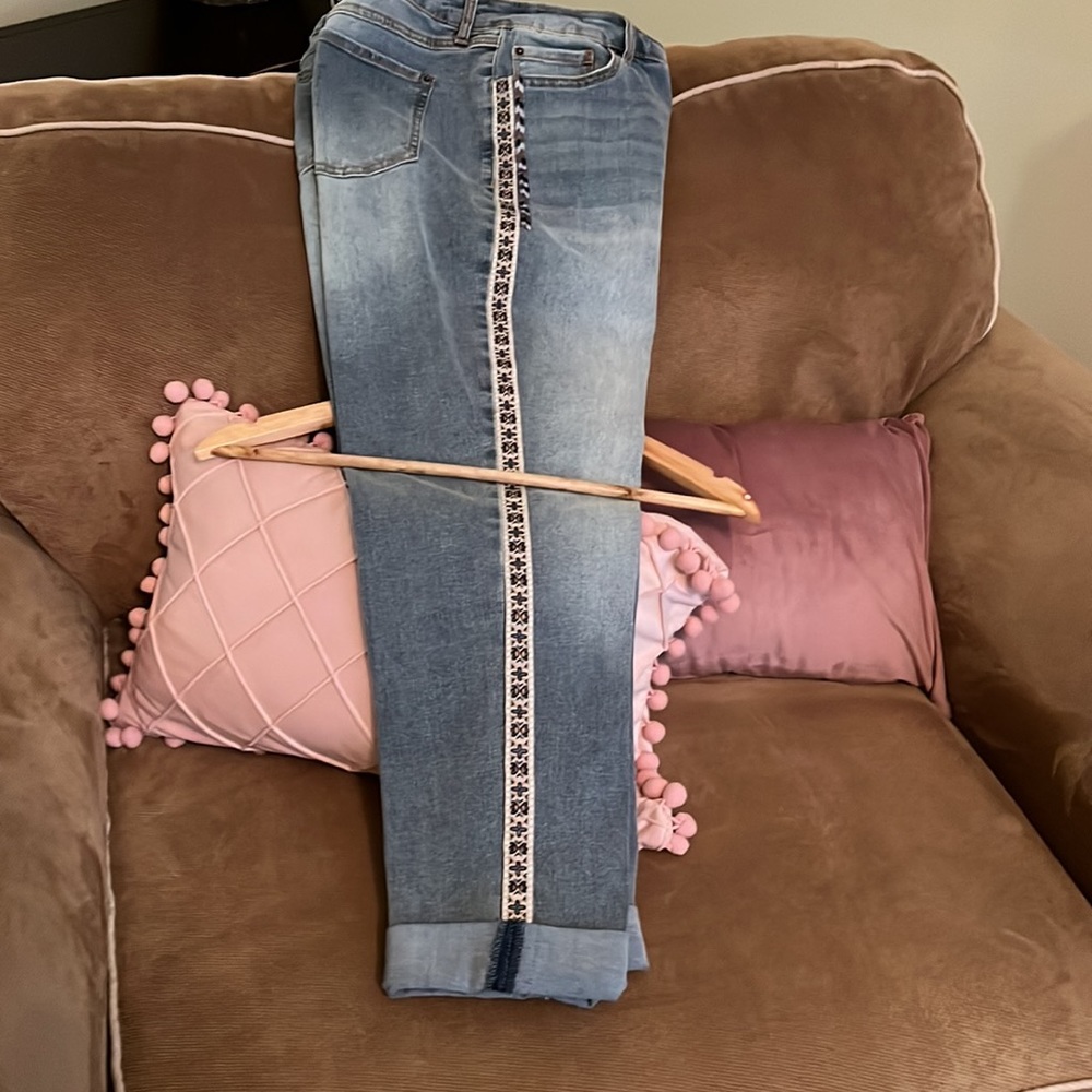 Jeans - Picture 2 of 2
